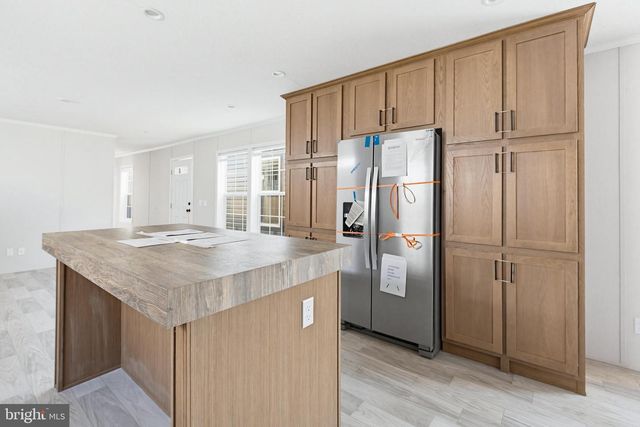 126 LOCUST LN, New Providence, PA 17560
