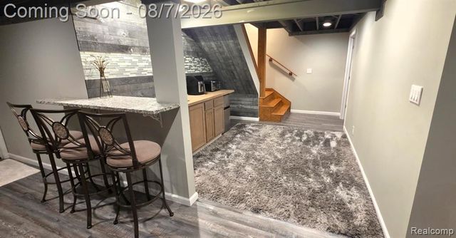 5818 Pine Trace Court, Howell, MI 48843