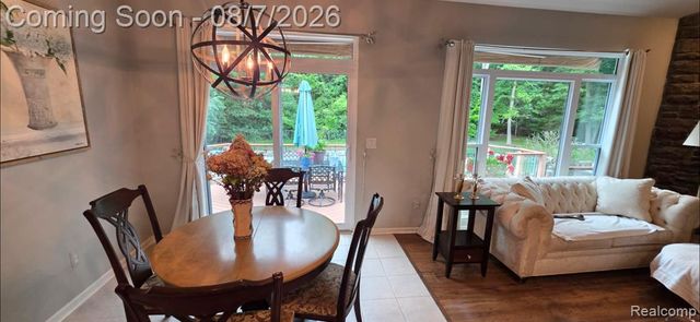 5818 Pine Trace Court, Howell, MI 48843