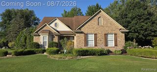 5818 Pine Trace Court, Howell, MI 48843