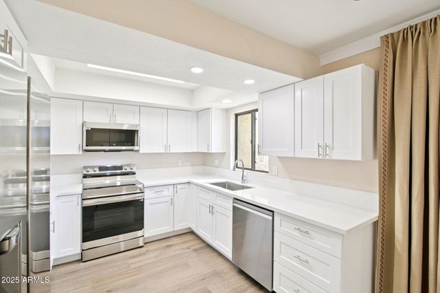 8815 W AVENIDA DE AMIGOS Circle 150, Arizona City, AZ 85123