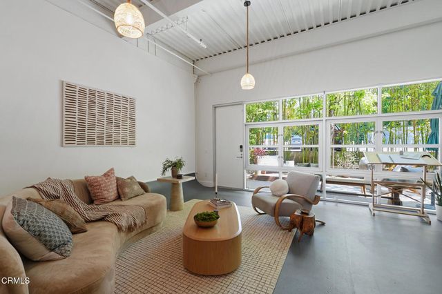 1010 Sycamore Avenue 107, South Pasadena, CA 91030