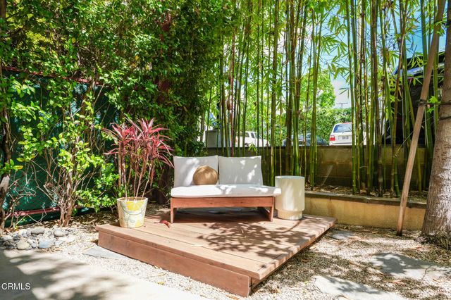 1010 Sycamore Avenue 107, South Pasadena, CA 91030