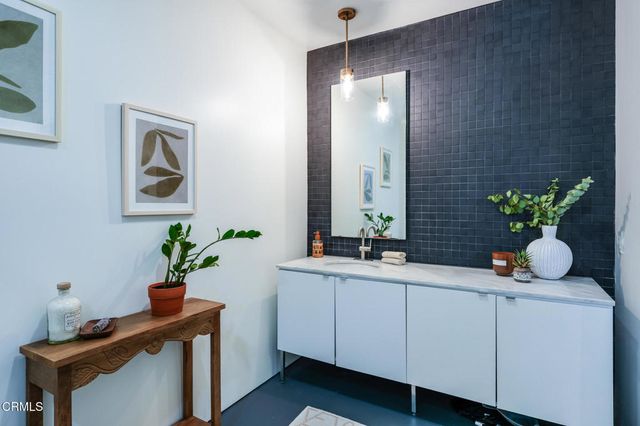 1010 Sycamore Avenue 107, South Pasadena, CA 91030