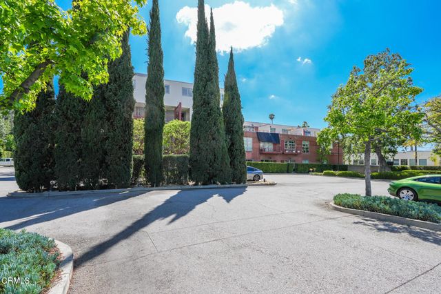 1010 Sycamore Avenue 107, South Pasadena, CA 91030