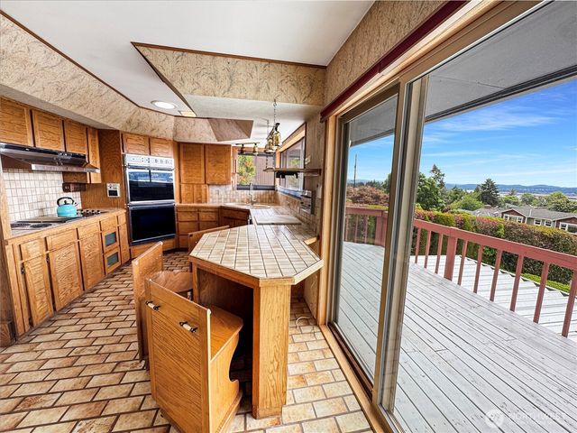 6814 Sleret Avenue, Vancouver, WA 98664