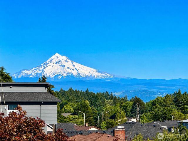 6814 Sleret Avenue, Vancouver, WA 98664