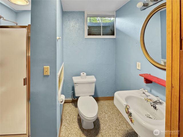 6814 Sleret Avenue, Vancouver, WA 98664