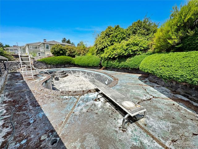 6814 Sleret Avenue, Vancouver, WA 98664
