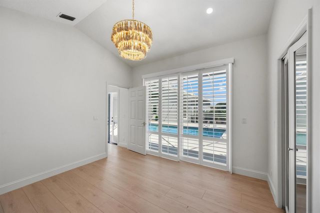 17104 Crossgate Drive, Jupiter, FL 33477