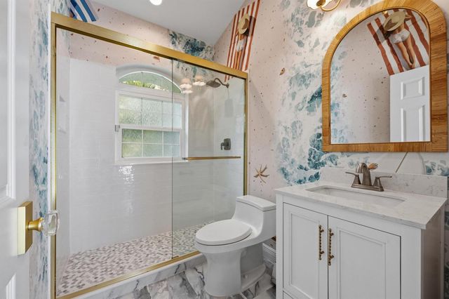 17104 Crossgate Drive, Jupiter, FL 33477