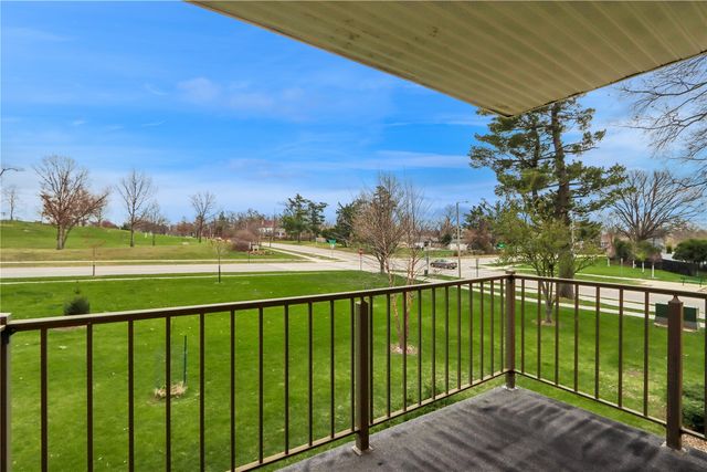 190 Cottage Grove Avenue SE 224, Cedar Rapids, IA 52403