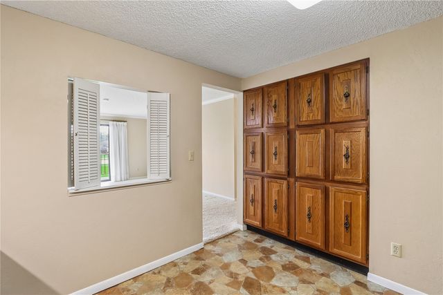 190 Cottage Grove Avenue SE 224, Cedar Rapids, IA 52403