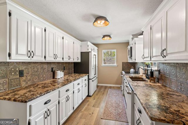 18 Tranquility Trail, Blairsville, GA 30512