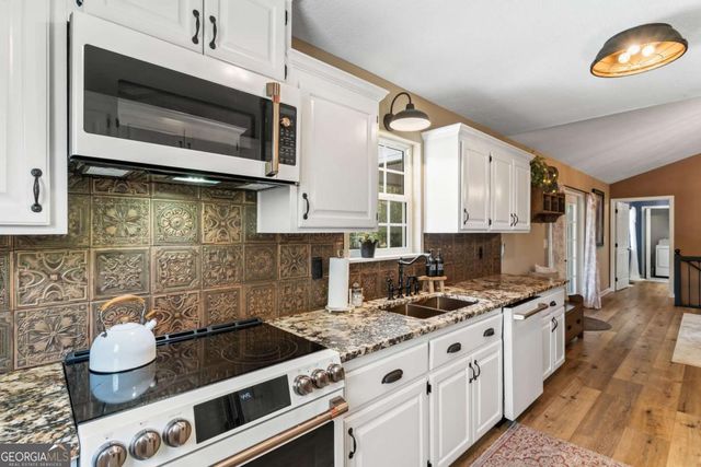 18 Tranquility Trail, Blairsville, GA 30512
