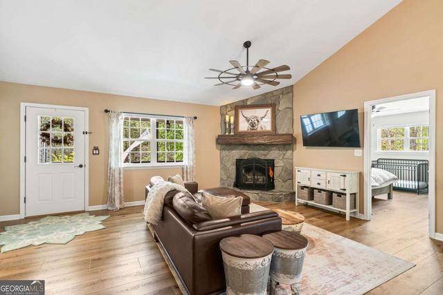 18 Tranquility Trail, Blairsville, GA 30512