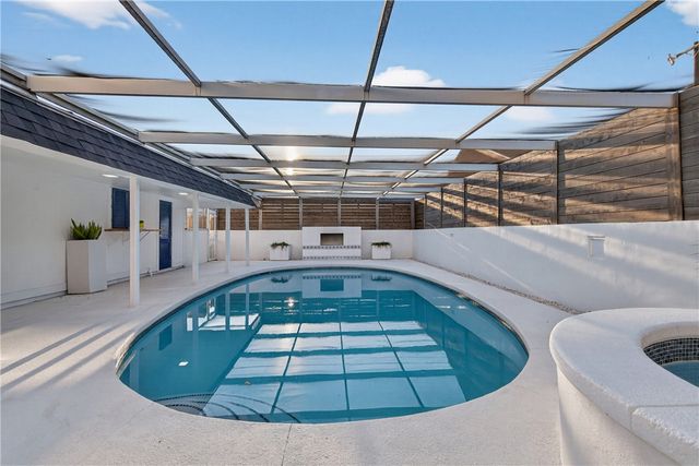 103 Granby Pl, Portland, TX 78374