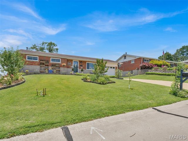 9806 Whitcomb Lane, Unincorporated, MO 63123