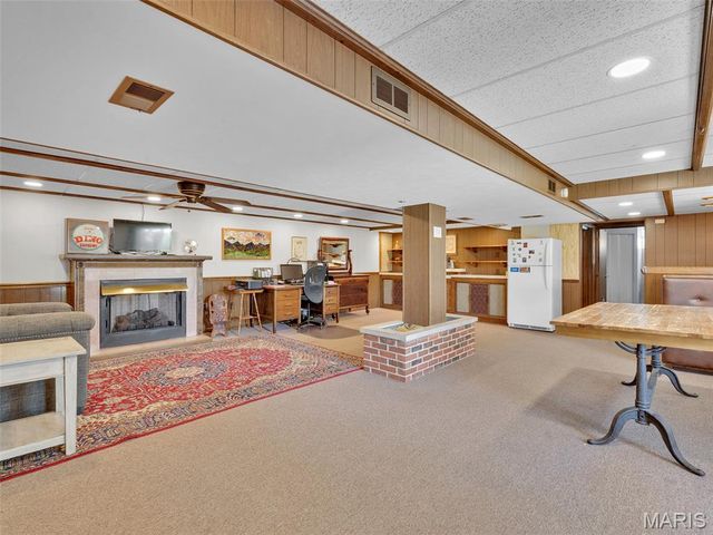 9806 Whitcomb Lane, Unincorporated, MO 63123