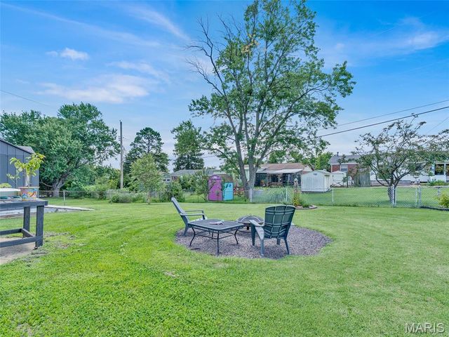 9806 Whitcomb Lane, Unincorporated, MO 63123