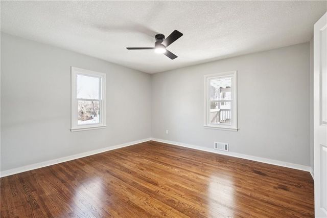 7007 Rowland Avenue, Kansas City, KS 66109