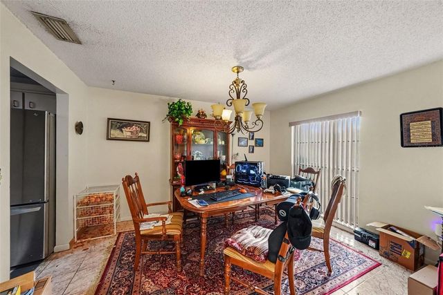 602 SPECK COURT, Tampa, FL 33613
