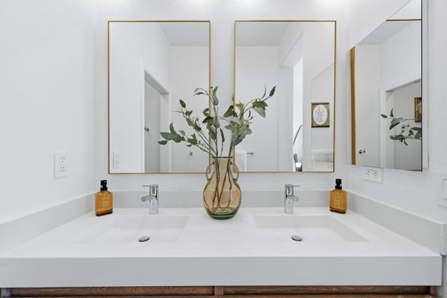 35005 11th Street, Union City, CA 94587