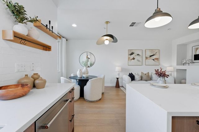 35005 11th Street, Union City, CA 94587