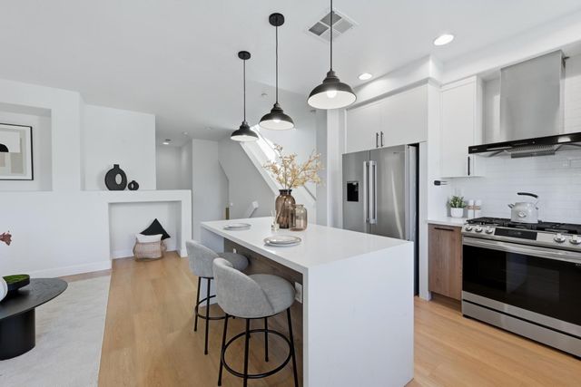 35005 11th Street, Union City, CA 94587