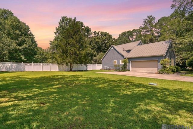 29685 Amvets Rd, Albany, LA 70711