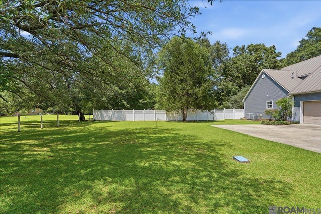 29685 Amvets Rd, Albany, LA 70711