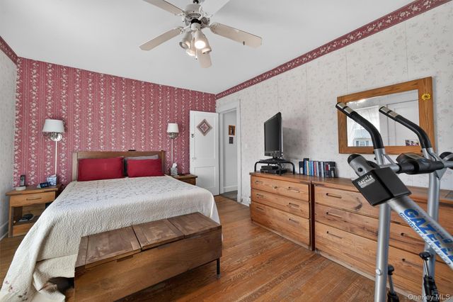 1 City Terrace N, Newburgh, NY 12550