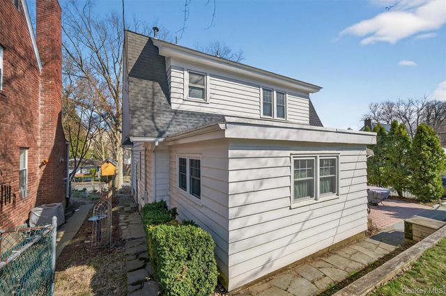 1 City Terrace N, Newburgh, NY 12550