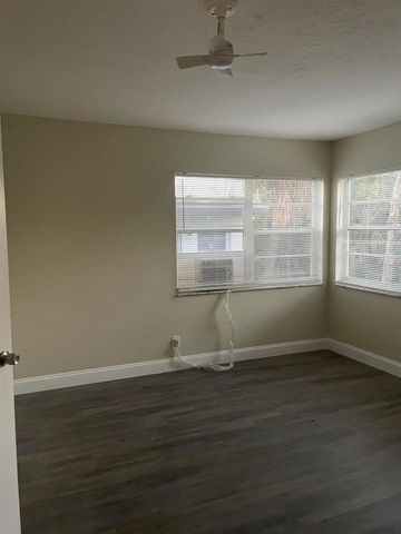710 7th Street 3, West Palm Beach, FL 33401