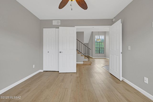 6415 N Tierra de las Catalinas Apt 38, Tucson, AZ 85718