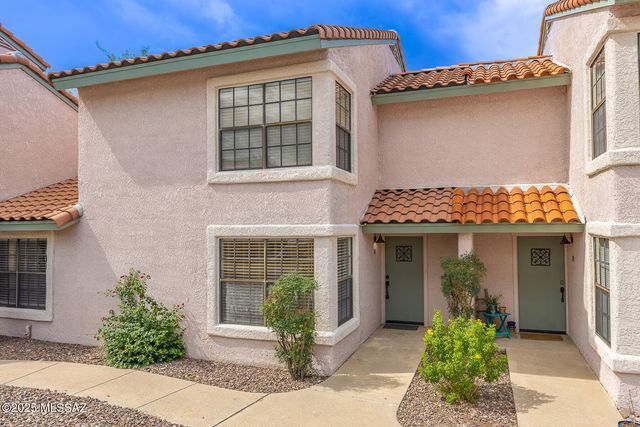 6415 N Tierra de las Catalinas Apt 38, Tucson, AZ 85718