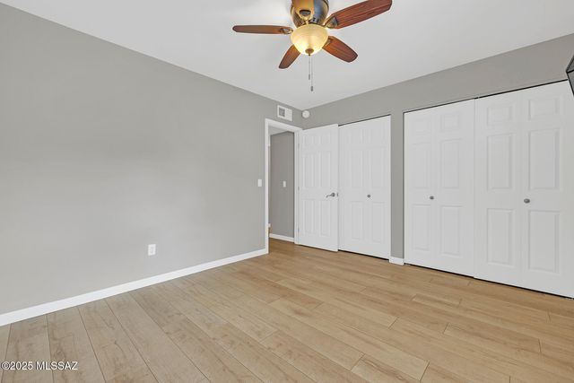 6415 N Tierra de las Catalinas Apt 38, Tucson, AZ 85718