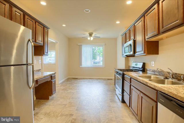 125 PORTER AVE, Carlisle, PA 17013