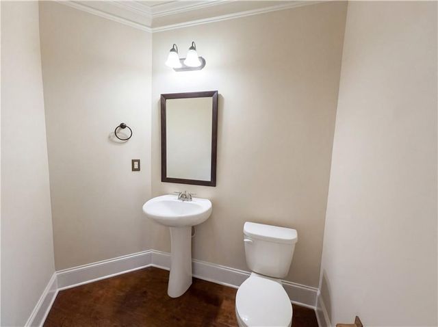 411 Little Carter Cove, Loganville, GA 30052