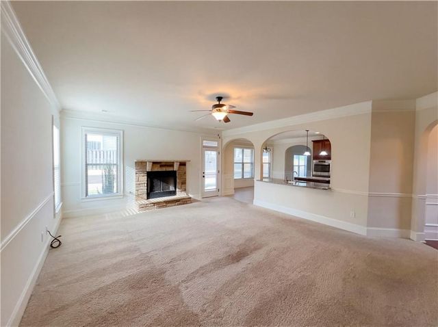 411 Little Carter Cove, Loganville, GA 30052