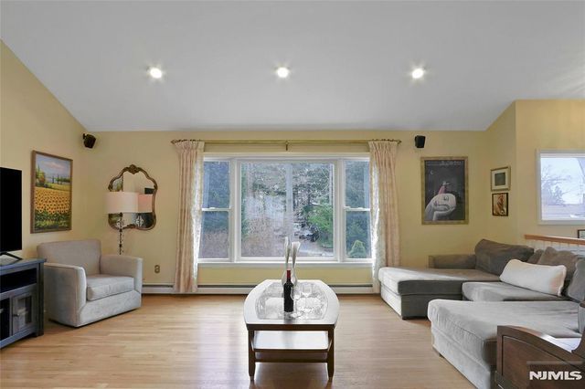 364 Piermont Avenue, Hillsdale, NJ 07642