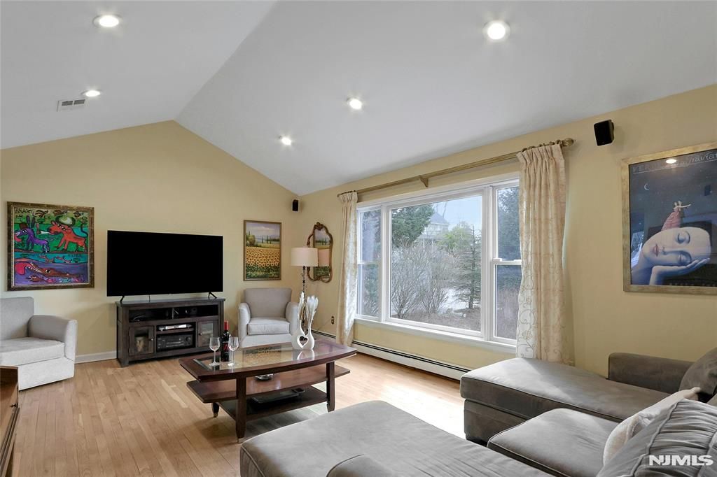 364 Piermont Avenue, Hillsdale, NJ 07642