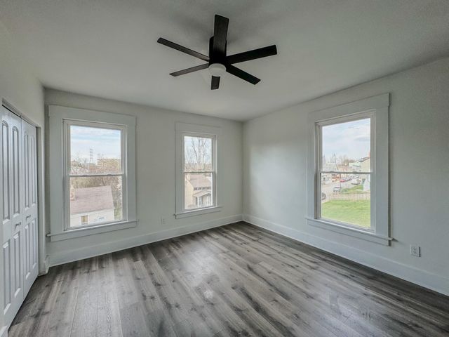 1035 John Street, Covington, KY 41016