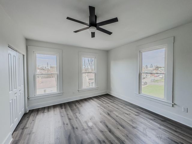 1035 John Street, Covington, KY 41016