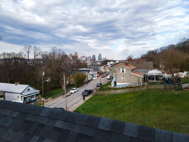 1035 John Street, Covington, KY 41016