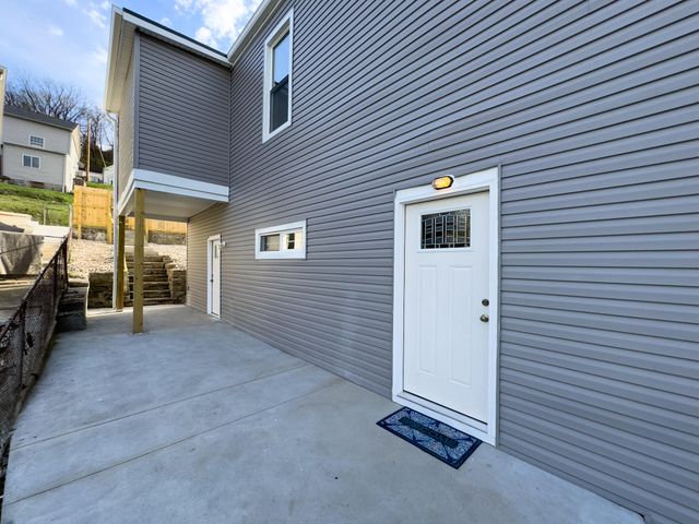 1035 John Street, Covington, KY 41016
