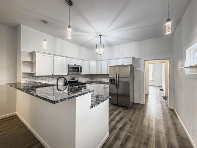 1035 John Street, Covington, KY 41016