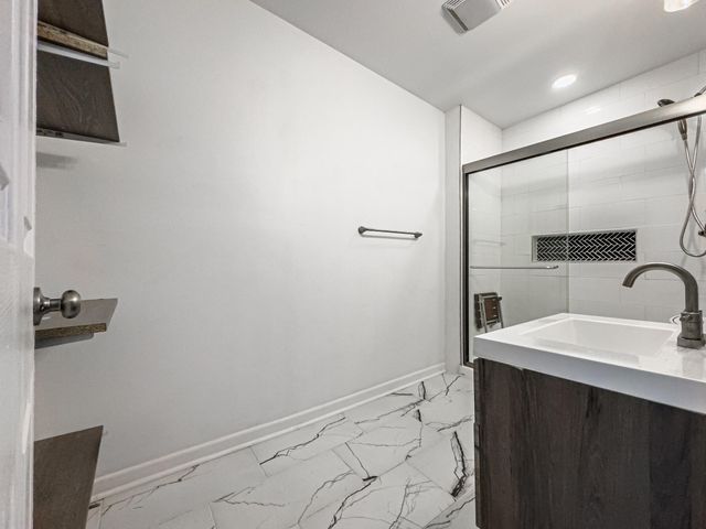 1035 John Street, Covington, KY 41016