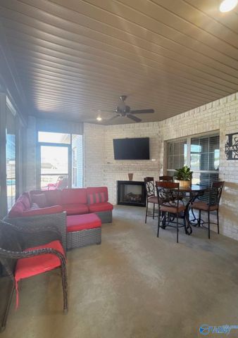 17370 Coffman Road, Elkmont, AL 35620