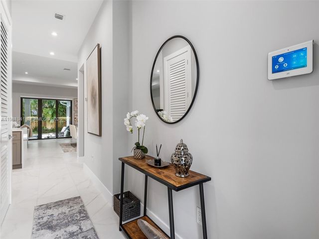 1484 SW 32nd St 0, Fort Lauderdale, FL 33315